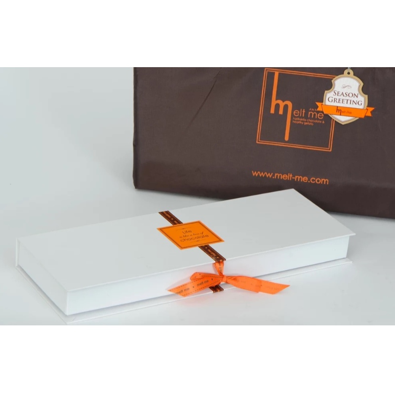 luxury cardboard gift packaging box with custom print and size